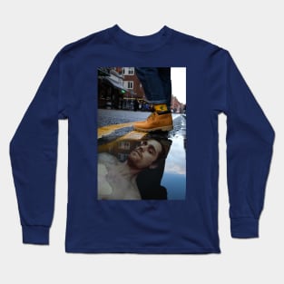 Who am I Long Sleeve T-Shirt